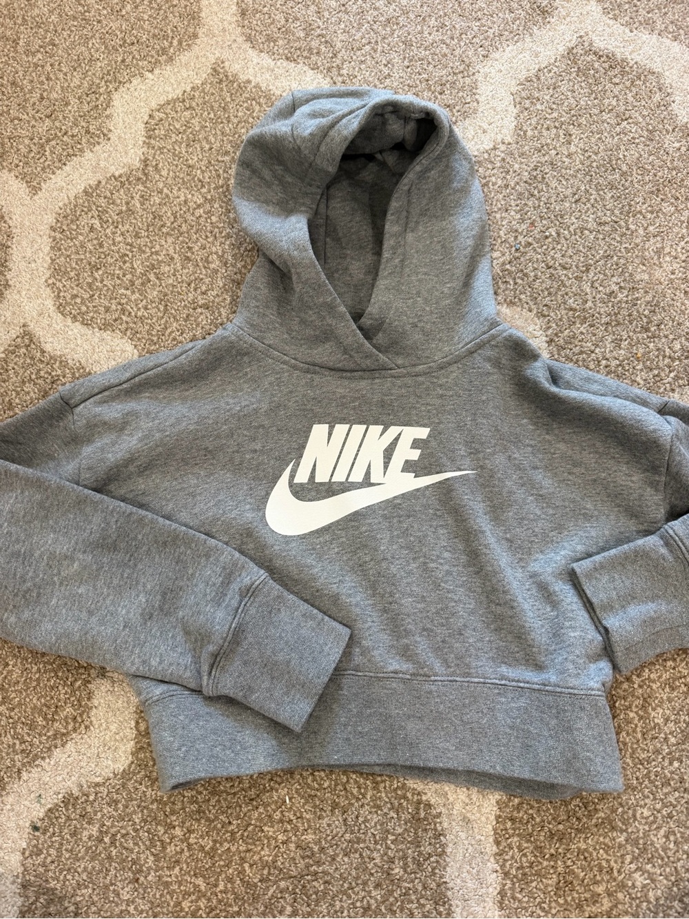 NWT nike cropped sweatshirt